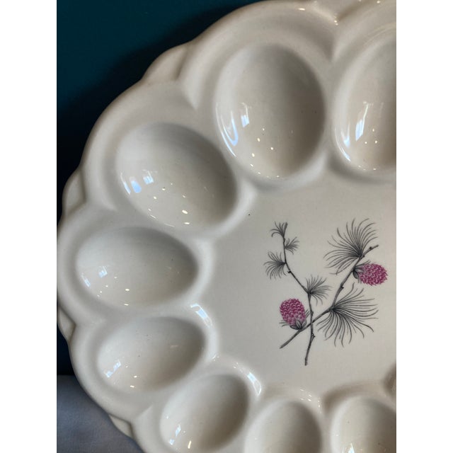 Arts & Crafts Vintage White Porcelain Egg Plate With Pink Berries For Sale - Image 3 of 8