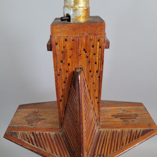 Tramp Art American Folk Art Matchstick Table Lamp With Star Motif For Sale In Raleigh - Image 6 of 9