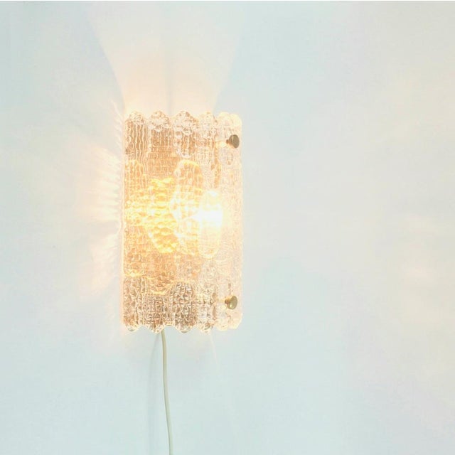 Orrefors Mid-Century Modern Scandinavian Glass & Brass Wall Light by Carl Fagerlund for Orrefors, Sweden, 1960s For Sale - Image 4 of 10