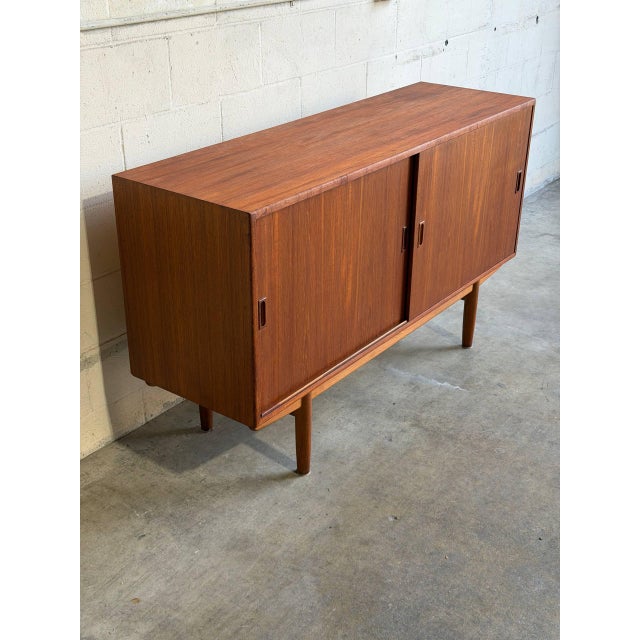 In Style of Borge Mogensen Model 160 Sliding Door Sideboard Teak Wood Denmark Mid-Century Modern 1960s For Sale - Image 10 of 11
