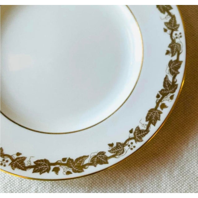 1950s Wedgwood Whitehall Gold Ivy Bone China Tea Set, 10-Piece For Sale - Image 12 of 18