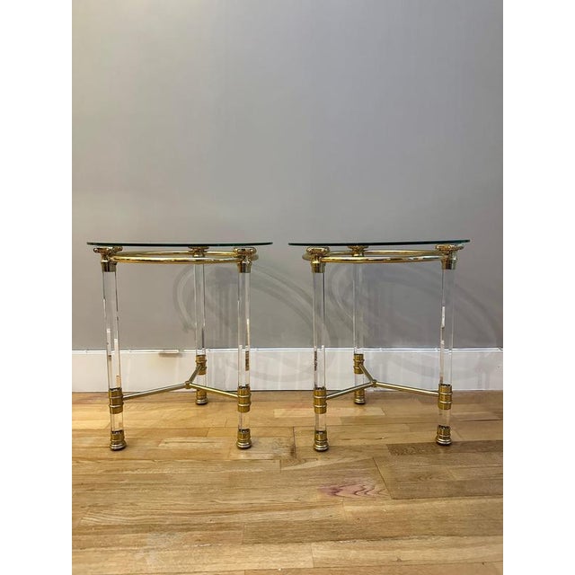 Hollywood Regency Italian Acrylic Glass and Lacquered Brass Side Tables, 1970, Set of 2 For Sale - Image 3 of 17