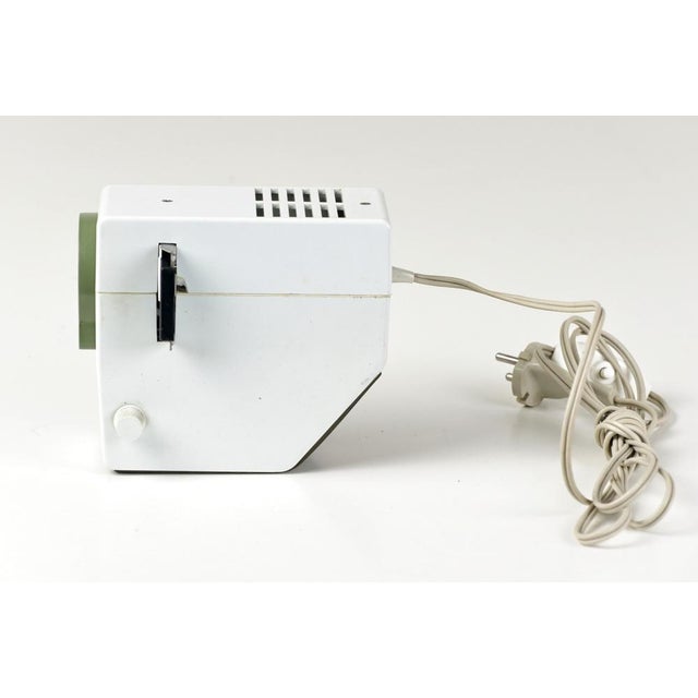Mid-Century Modern Slide Projector by Dieter Rams for Braun, 1960s For Sale - Image 3 of 18