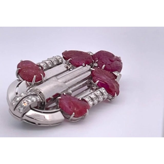 1930s Art Deco Carved Ruby & Diamond Brooch For Sale - Image 10 of 10