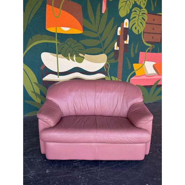 Postmod Pink Leather Loveseat W/ Otto For Sale - Image 4 of 18