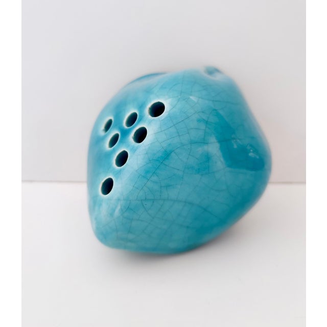 Blue Azure Lacquered Ceramic Tulip Vase by Giacomo Onestini for Ernestine Salerno, 1960s For Sale - Image 8 of 16