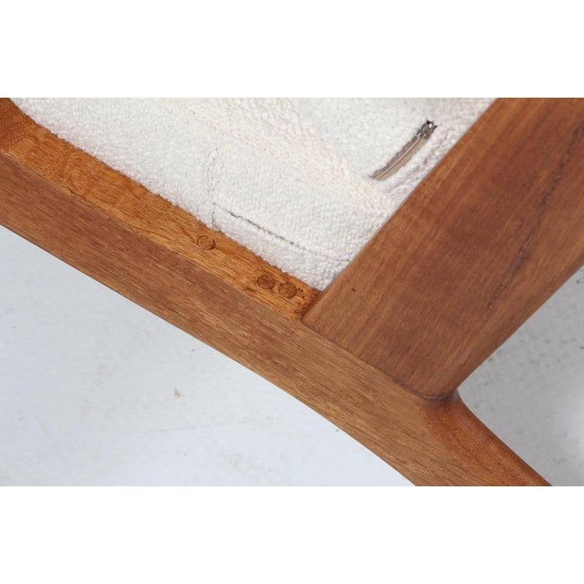 1970s Model 290 Three-Seater Sofa in Oak and Boucle by Hans J. Wegner for Getama, 1970 For Sale - Image 5 of 11