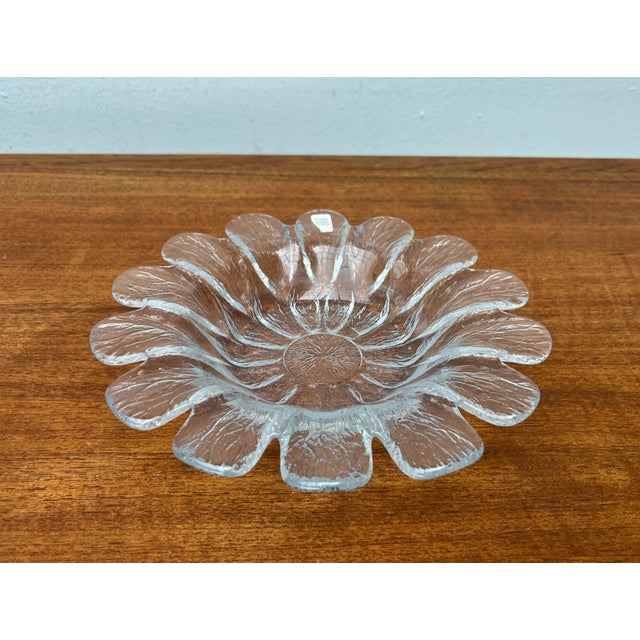Holmegaard Mid-Century Modern Danish Glass Bowls from Holmegaard, 1960s, Set of 3 For Sale - Image 4 of 18