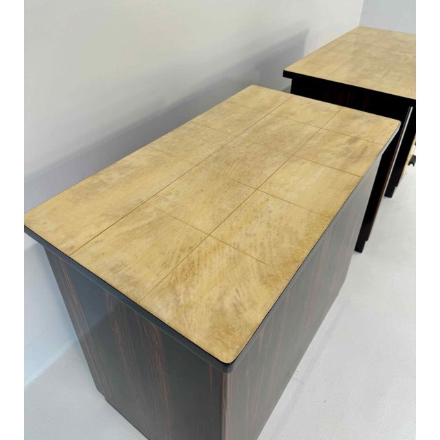 Italian Art Deco Twin Desks in Macassar and Parchment, 1940s, Set of 2 For Sale - Image 6 of 13