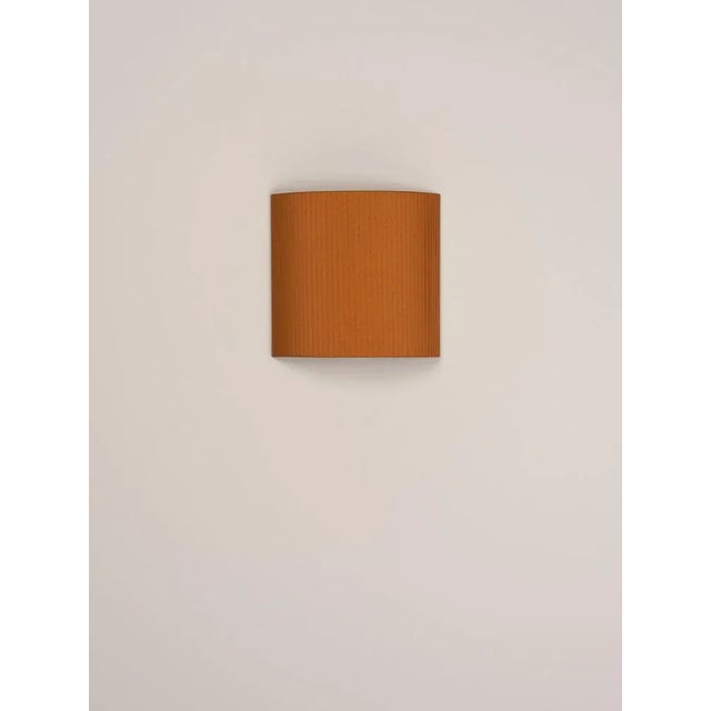 Mustard comodín cuadrado wall lamp by santa & cole dimensions: d 31 x w 13 x h 30 cm materials: metal, ribbon. This...
