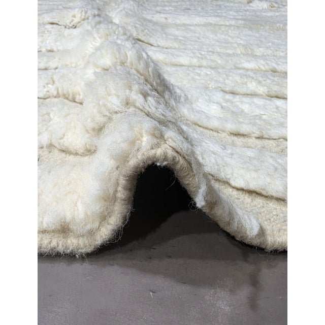 Modern Beni Ourain Style Rug - 9.8 X 6.4 Ft For Sale - Image 4 of 6