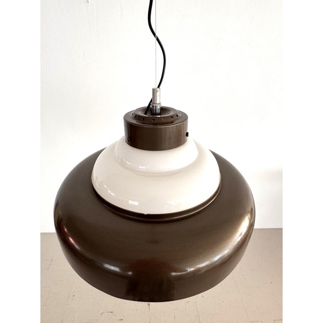 1980s Vintage Italian White Glass Pendant Light with Aluminum Ring, 1980s For Sale - Image 5 of 15