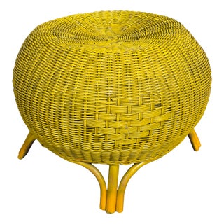 20th Century Modernist Round Wicker Rattan Pouf in Yellow For Sale