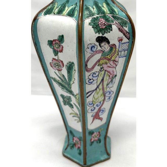 1920s 9" 1920s Chinese Republic Canton Enamel Hexagonal Vase, Turquoise Meiren & Peacock Scenic Centerpiece, Chinoiserie Mantel Decor For Sale - Image 5 of 15