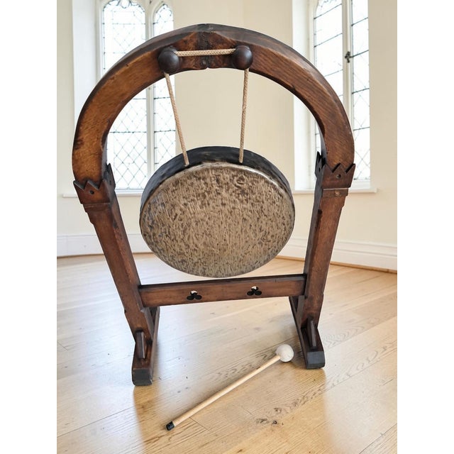 Wood Antique Gothic Revival Oak Freestanding Dinner Gong in Silvered Brass, 1800s For Sale - Image 7 of 13