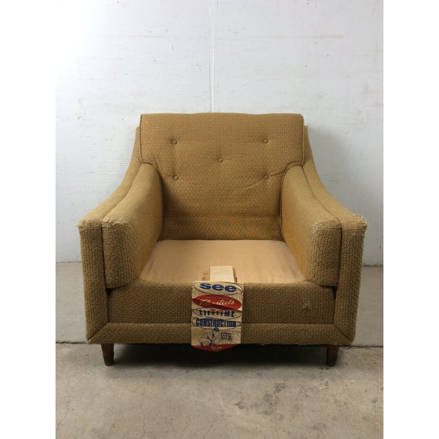 Mid Century Modern Lounge Chair With Vintage Yellow Upholstery For Sale - Image 13 of 18