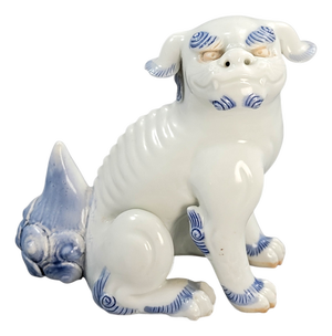 Japanese Hirado Porcelain Lion Dog Sculpture, 1880