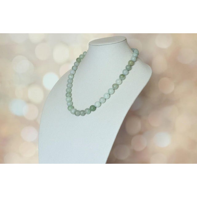 Modern Vintage Burmese Jadeite Jade Knotted Beaded Necklace 24", Circa 1980s For Sale - Image 3 of 10