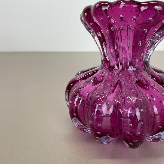 Cordonato Doro Vase in Pink Murano Glass attributed to Barovier and Toso, Italy, 1970s For Sale - Image 9 of 18