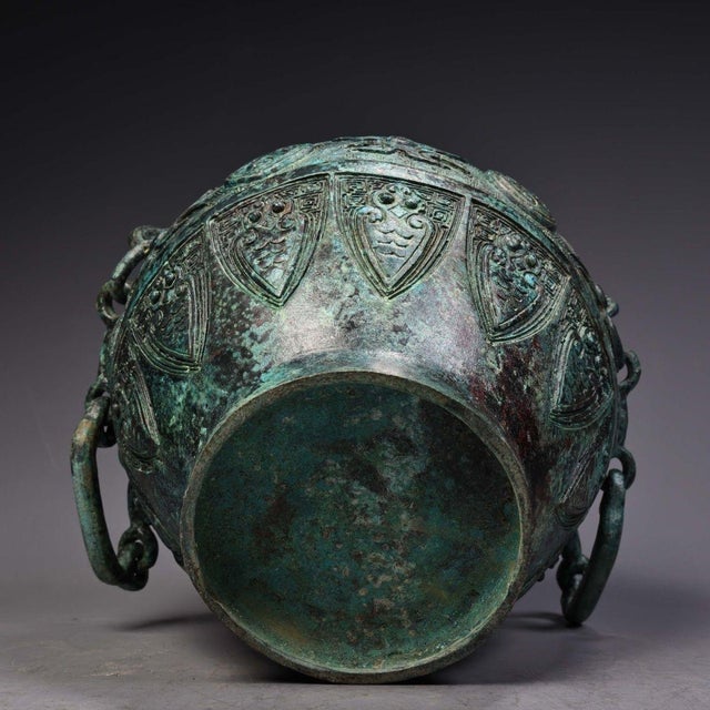 Bronze Bronze Lidded Jar With Chain Handles - Archaic Style Vessel For Sale - Image 8 of 10
