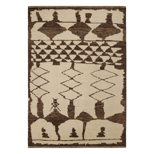 White Rug & Kilim’s Moroccan Style Rug in Beige and Brown Geometric Patterns For Sale - Image 8 of 8