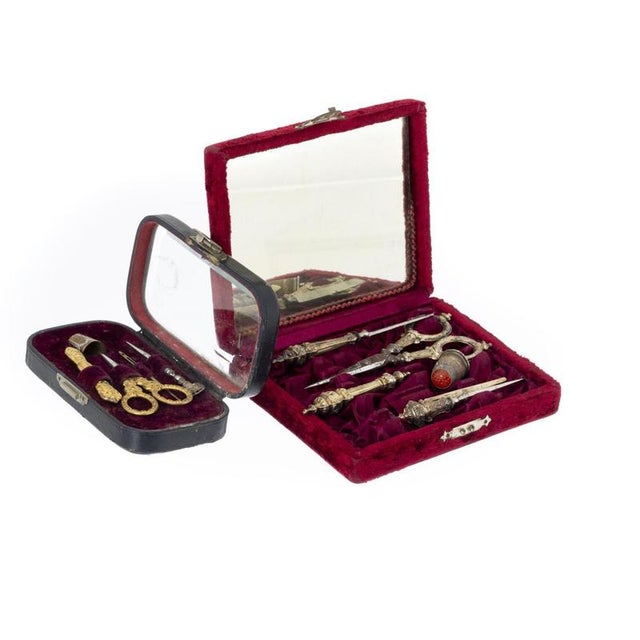 Silver Sewing Cases 19th Century, Set of 2 For Sale - Image 6 of 6