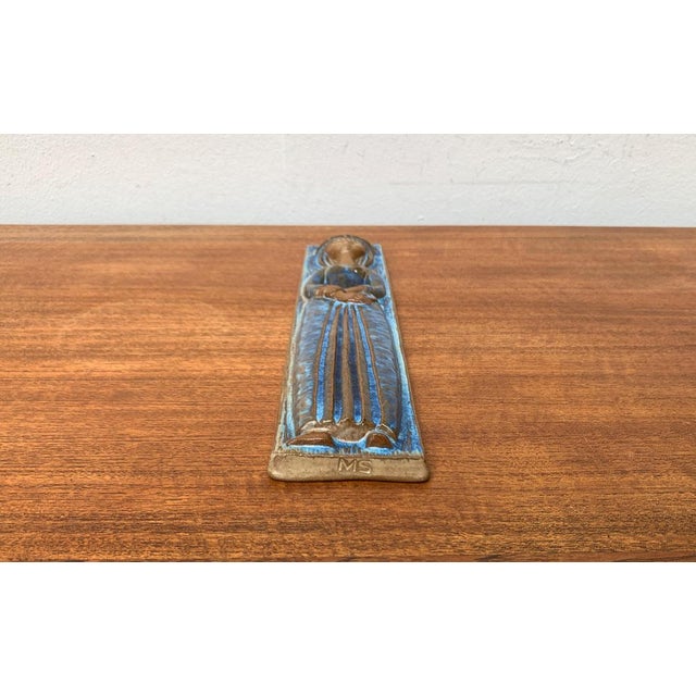 Mid-Century Danish Studio Pottery Wall Plaque by Marianne Stark for Michael Andersen, 1960s For Sale - Image 15 of 17