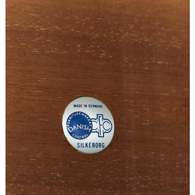 1960s Vintage Smile Coffee Table by Johnnes Andersen for CFC Silkeborg, 1960s For Sale - Image 5 of 14