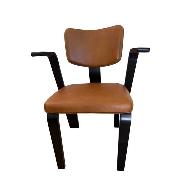 Minimalistic and honest, at the same time elegant and fine: are these set of 6 classic wooden arm chairs that adds subtle...