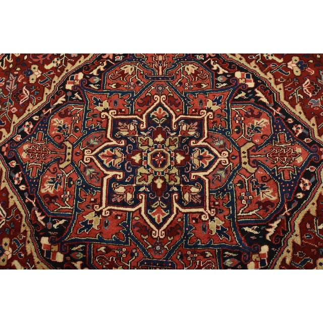 Heriz Rug 8' X 11'1'' Red Wool Vintage Traditional Hand-Knotted Oriental Carpet For Sale In Philadelphia - Image 6 of 15