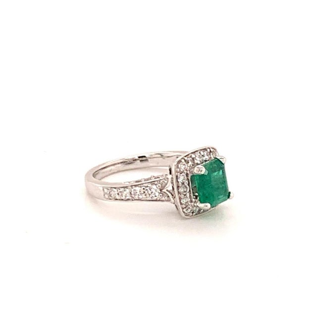 Diamond Emerald Ring 14k Gold 1.40 TCW Certified For Sale - Image 4 of 8