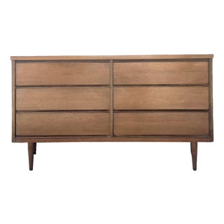Vintage MCM Bassett 6 Drawer Dresser For Sale