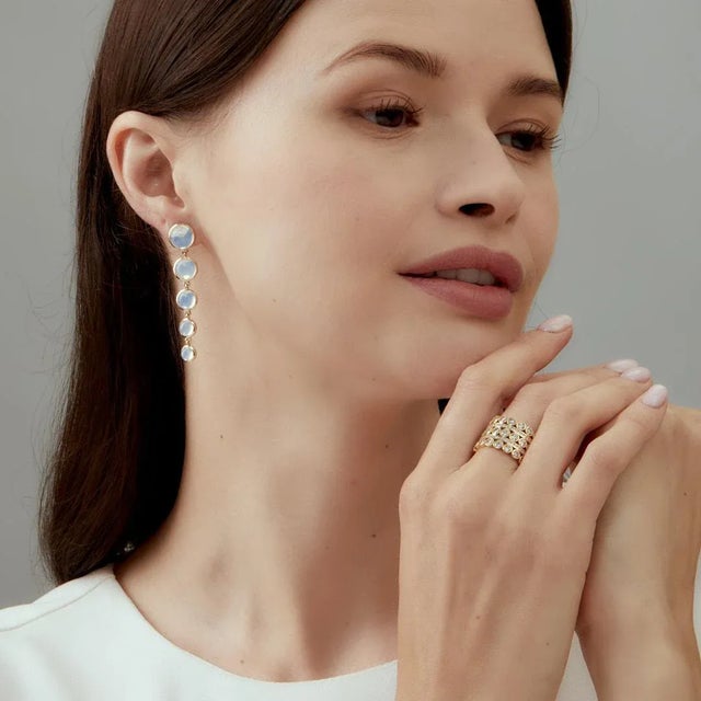 Syna Yellow Gold Band with Diamonds For Sale - Image 4 of 5