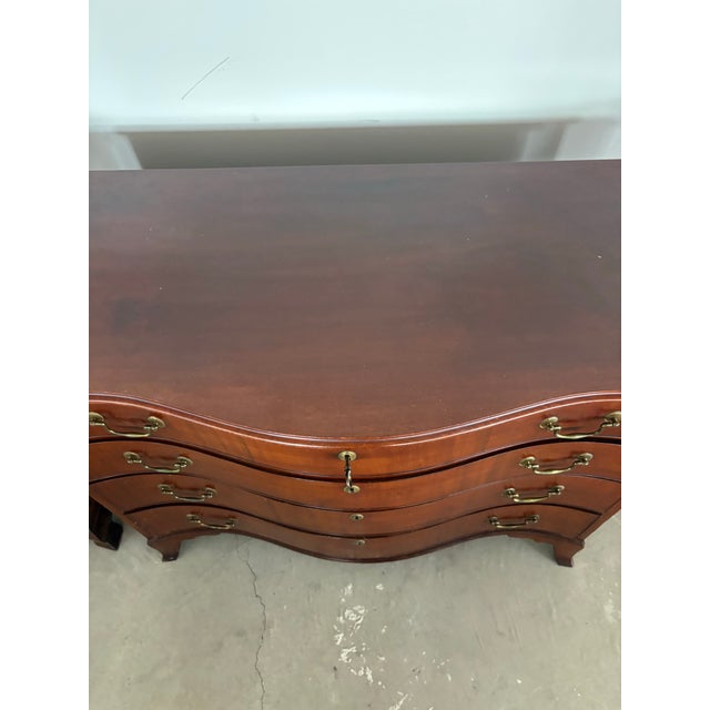 Late 18th Century Matched Pair of Georgian Oxbow Front Chests, Mahogany, One Signed Joseph Rawson of Providence, Circa 1790-1810 For Sale - Image 5 of 12