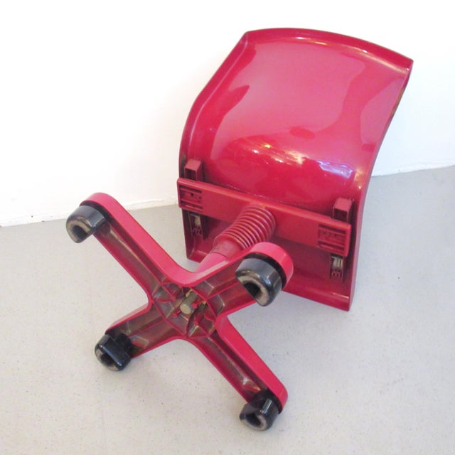 Metal Desk Chair by Ettore Sottsass for Olivetti Synthesis, 1973 For Sale - Image 7 of 12