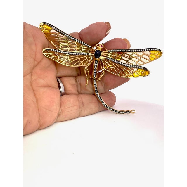 Antique Plique-À-Jour Dragonfly Brooch With Gold and Gemstones For Sale In Los Angeles - Image 6 of 15