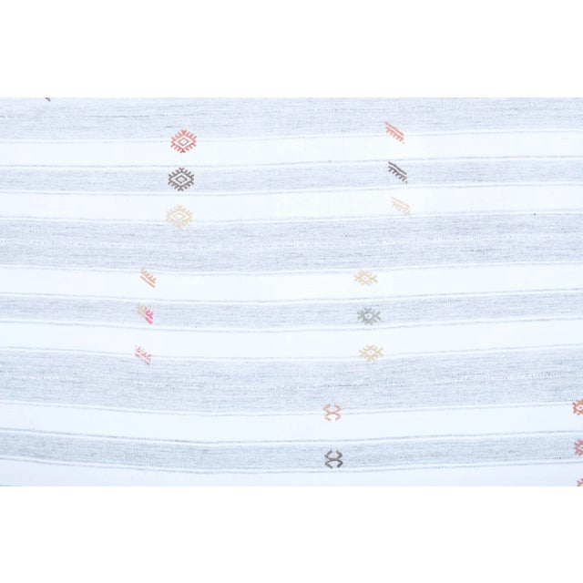 Vintage Turkish Oushak Handmade Wool Cotton White Kilim Area Rug For Sale - Image 6 of 11