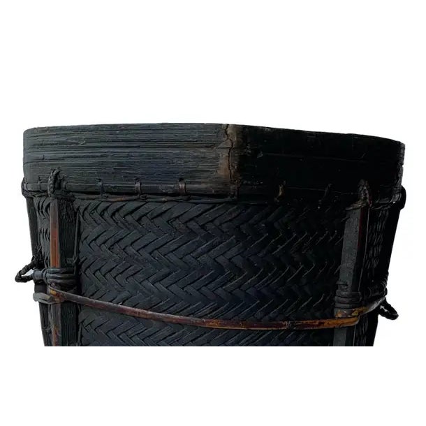 1990s Vintage Rattan Basket Dayak Tribe Hand-Woven From Kalimantan, Borneo For Sale - Image 5 of 6