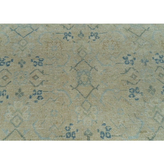 Turkish Vintage Rug 9' x 13' #20541 For Sale - Image 4 of 8