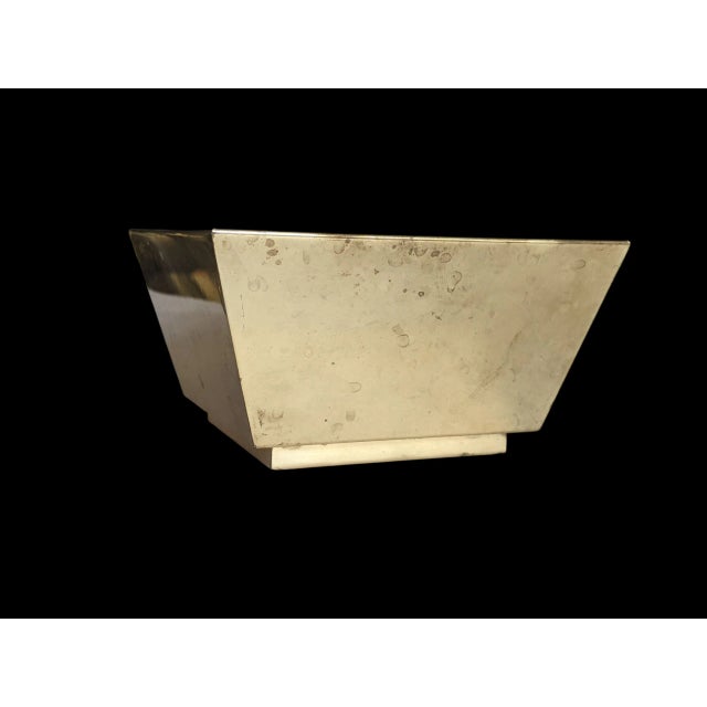 Mid Century Modern Brass and Enamel Tabletop Planter Made in Chicago For Sale In Charlotte - Image 6 of 12