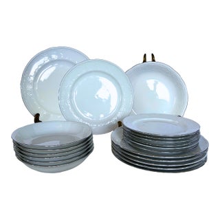 Seltmann Weiden Bavaria Porcelain Dinner Set 18 P. For 6, White Embossed Marie-Luise Style, Platinum Rim, Circa 1960 For Sale