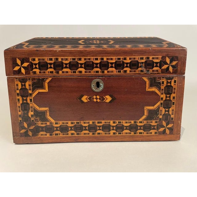 Mid 19th Century 19th English Turnbridge Ware Rosewood Jewelry Box With Inlaid Mosaic For Sale - Image 5 of 12