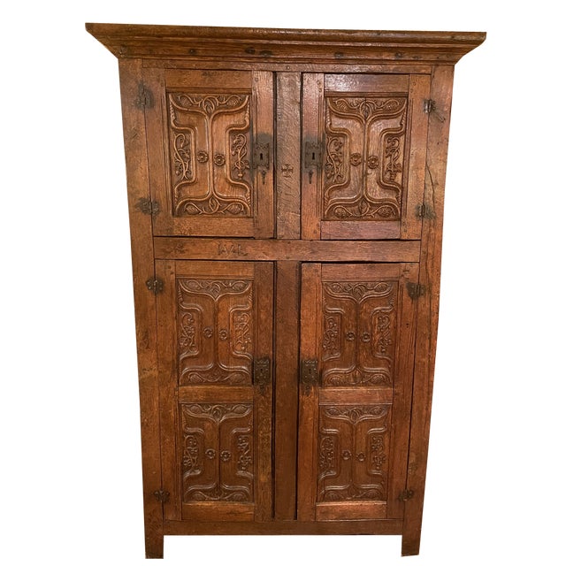 15th Century Gothic 4-Door Cupboard or Wardrobe in Oak For Sale