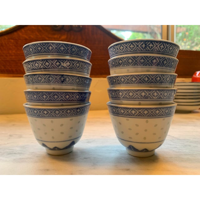 Mid-Century Modern Vintage Blue & White Chinese Porcelain Tea or Sake Cups Set of 10 For Sale - Image 3 of 10