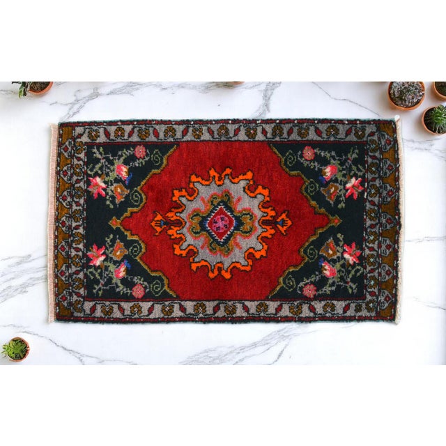 Farmhouse 1970s Small Rug, Entryway Rug, Bath Mat, Kitchen Decor, Turkish Rug, Doormat 1'11" X 3'3" For Sale - Image 3 of 11