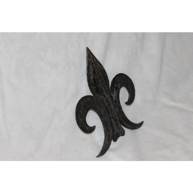 Wrought Iron Fleur De Lys Heraldic Lily, 1950s For Sale - Image 6 of 13