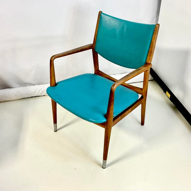 Turquoise Mid-Century Modern Boho Chic Contemporary Turquiose Vinyl and Teak Wood Arm Side Chair For Sale - Image 8 of 8