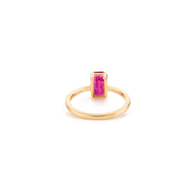 Ruby Red Modern Emerald Cut 1.38Ct Ruby Bezel Solitaire Ring in 14k Yellow Gold Size 6 For Sale - Image 8 of 15