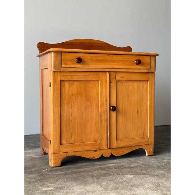 Vintage American Farmhouse Pine Washstand Cabinet Sideboard For Sale - Image 4 of 18