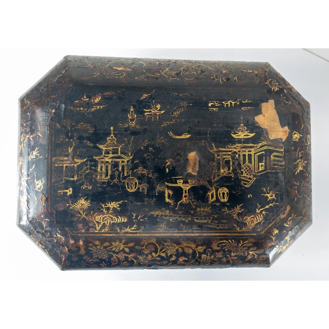 19th Century Chinese or Japanese Chinoiserie Sewing Box For Sale - Image 4 of 11